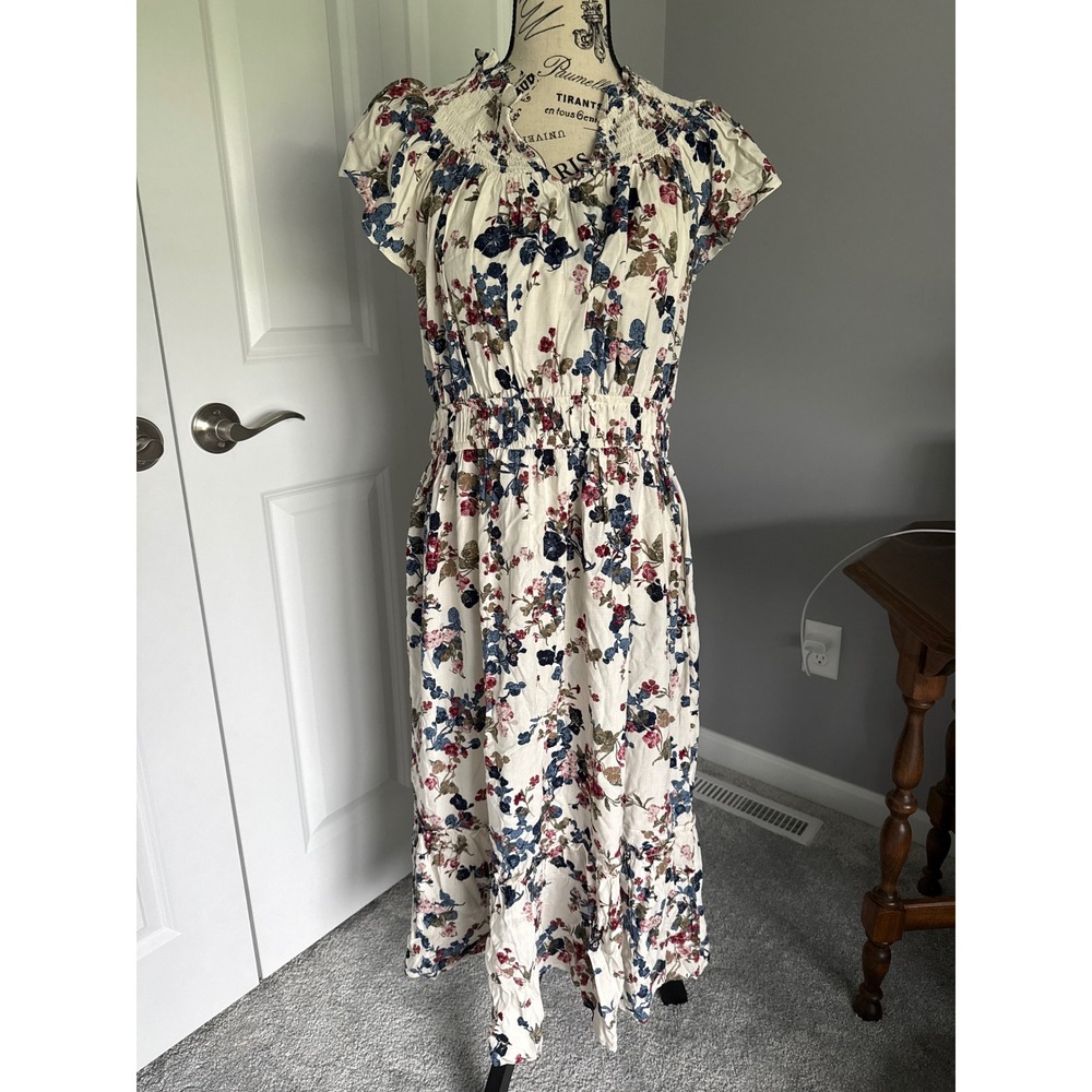 Maurices Smocked Tiered Floral Print Midi Dress Cream Blue Burgundy Medium NWT‎